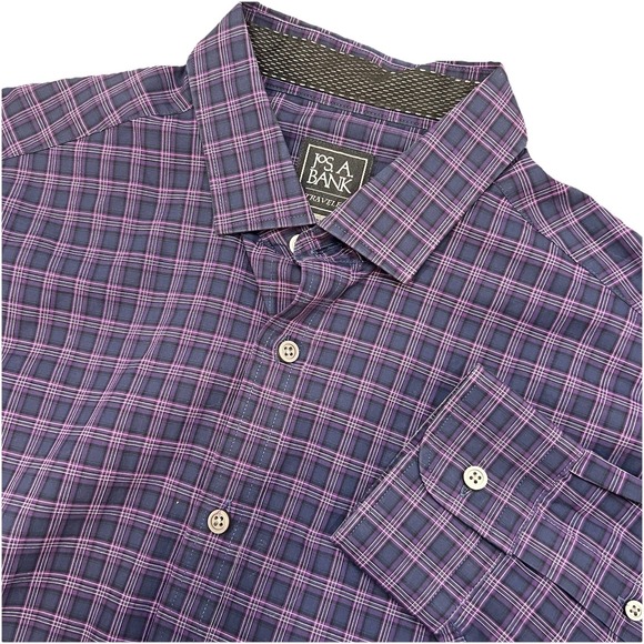Jos. A. Bank Other - Jos A Bank Traveler Men Large Plaid Button Down‎ Shirt Travel Tech Tailored Fit
